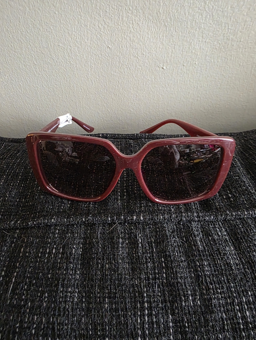 Michael Kors Burgundy Sunglasses COA Included - Picture 9 of 11